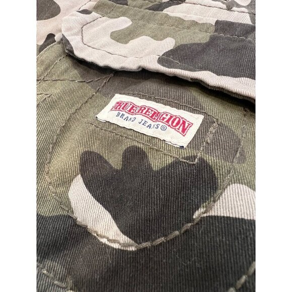 New TRUE RELIGION Men's Size 32 Horseshoe Cargo Shorts with Pockets Dusty Camo - Picture 10 of 14